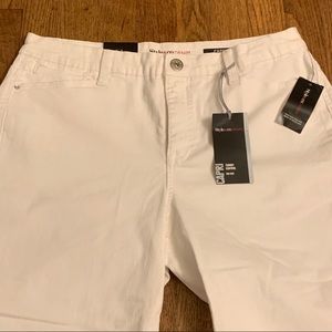 NWT Style & Company Capri ”white”